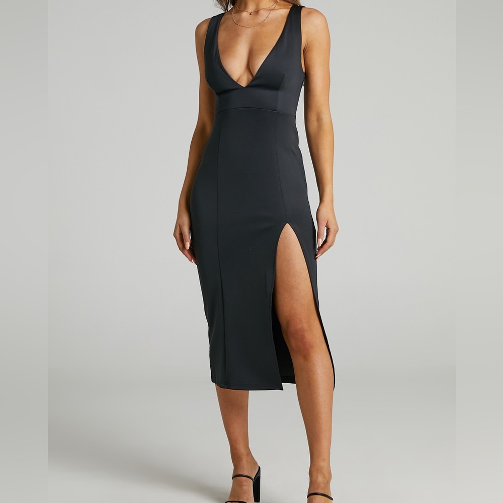 SHOWPO CALLIOPE PLUNGE NECK MIDI DRESS WITH SPLIT IN BLACK NWT